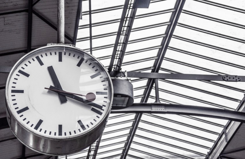 Moving On - Train Station Clock